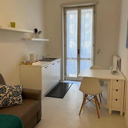 Campesio 2 , Zona Clinica 3* Пьяченца