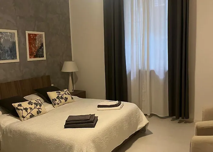 Campesio 2 , Zona Clinica 3* Πιατσέντζα